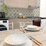 Nea * Νάπολη