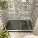 Nea Apartman *